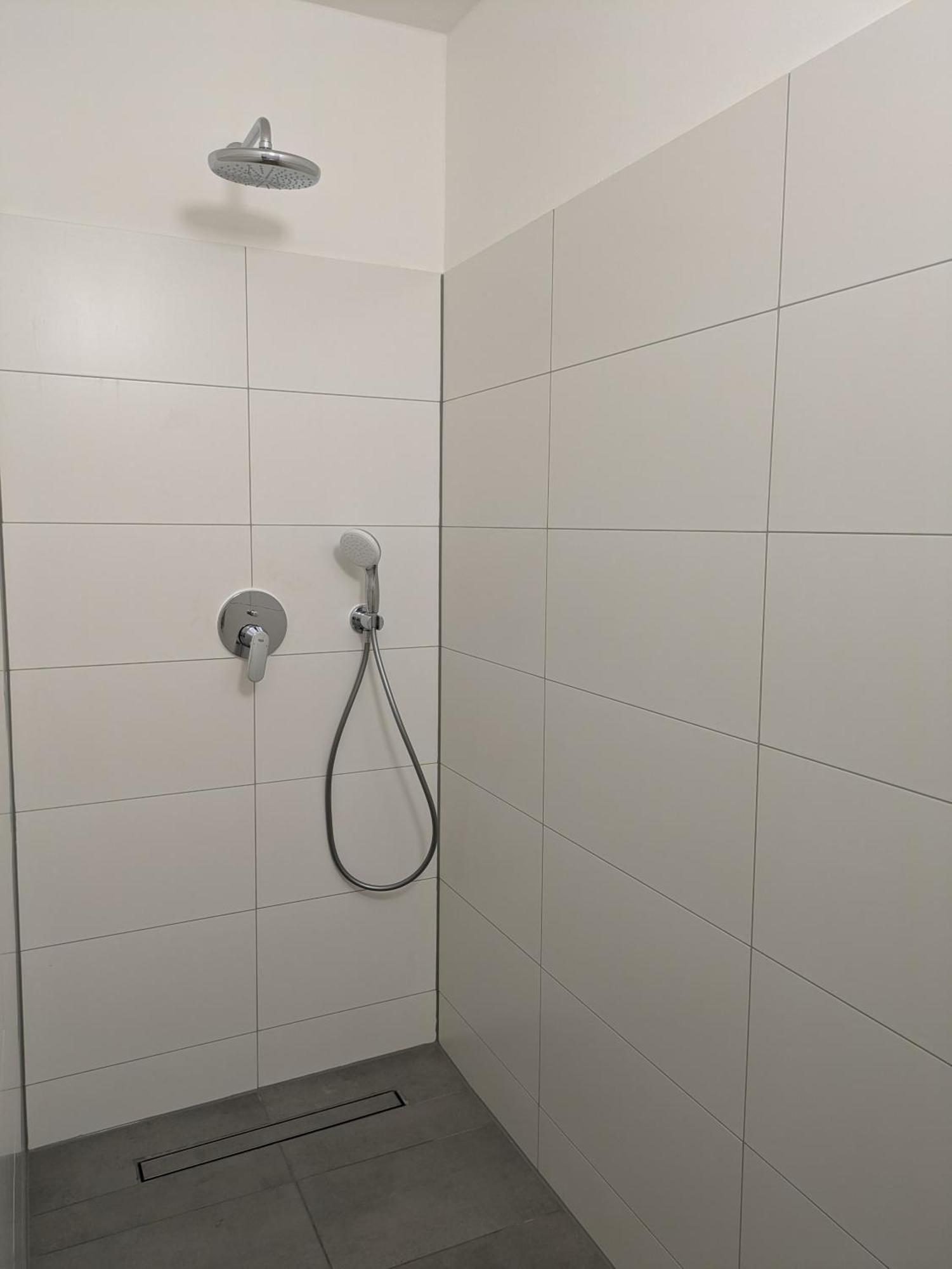 Large 110 Qm In Very Cetral Location 1 To 12 Guests * München